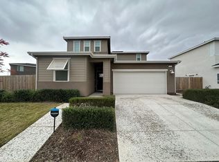 2455 Robledo Way, Merced, CA