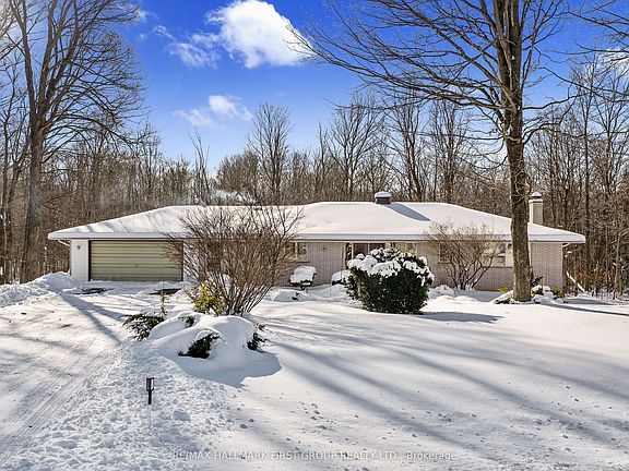 2nd image of 452 Gully Rd