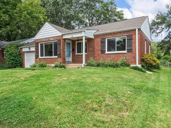 209 Sunningwell Dr, Saint Louis, MO 63119