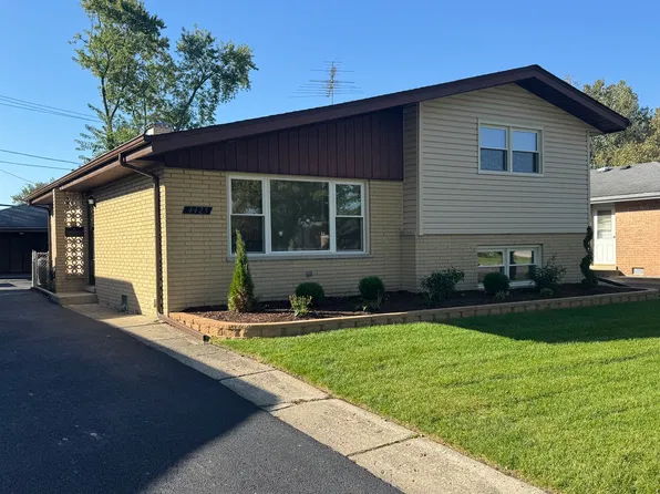 4425 W Jean St, Alsip, IL 60803