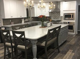 13720 Sweat Loop Rd, Wimauma, FL 33598