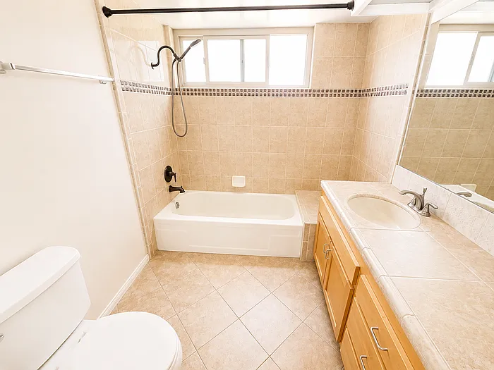 4759 Lamont St — Photo 16