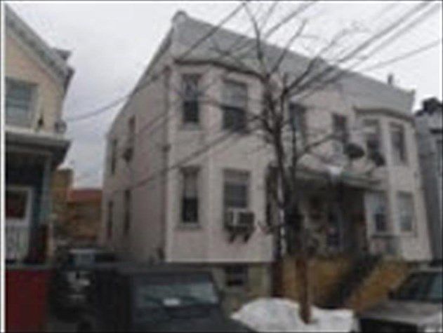 2nd image of 316-318 S Spring St