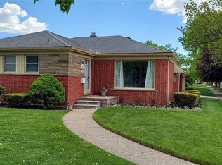 15041 Wick Rd, Allen Park, MI 48101