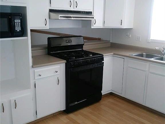 2nd image of 7605 Seagull Ave #0