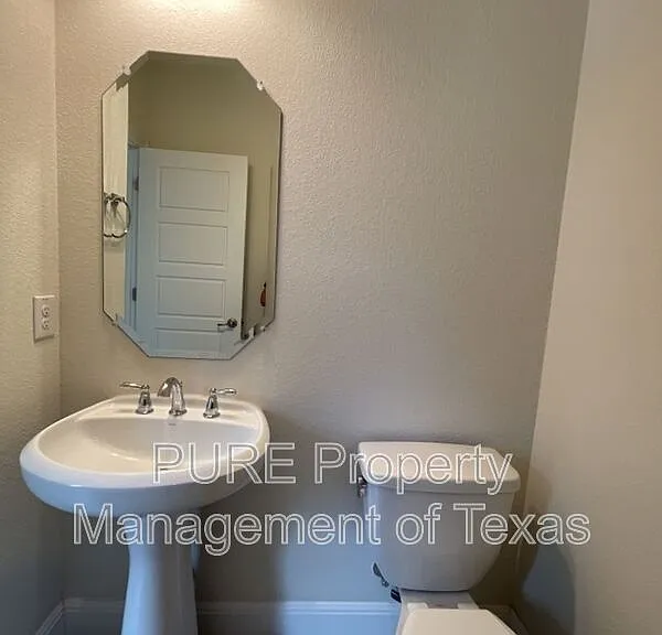716 Expedition Way — Photo 26