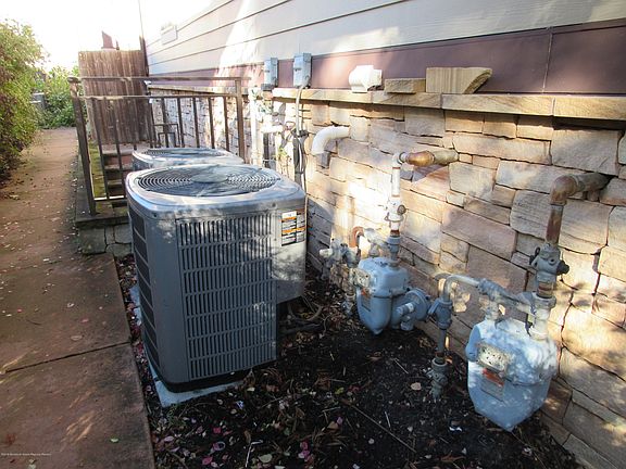 2nd image of 422 Monmouth Ave