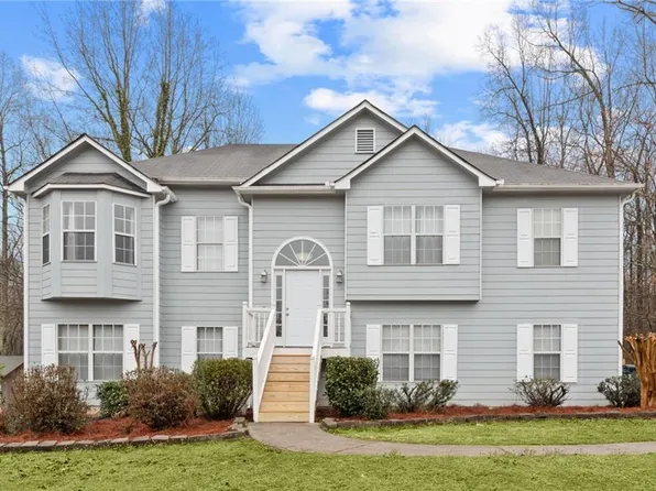 236 Legend Dr, Dallas, GA 30157