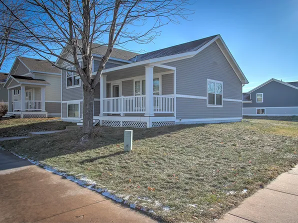 579 13th Ave SW, Cambridge, MN 55008