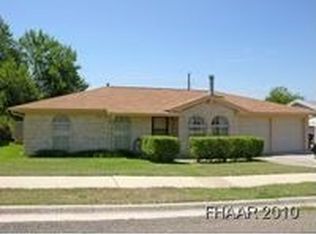 918 Holly St, Copperas Cove, TX 76522