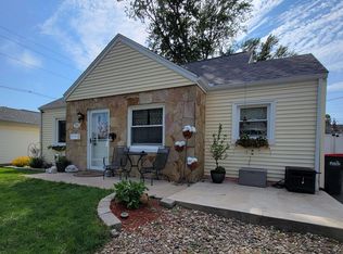 101 N 18th St, Pekin, IL 61554