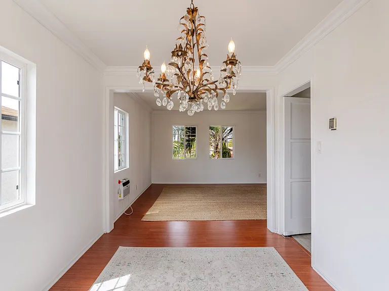1708 S Crescent Heights Blvd — Photo 10