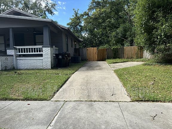 2nd image of 714 Putnam Ave