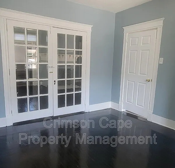 110 Madison St #1 — Photo 12