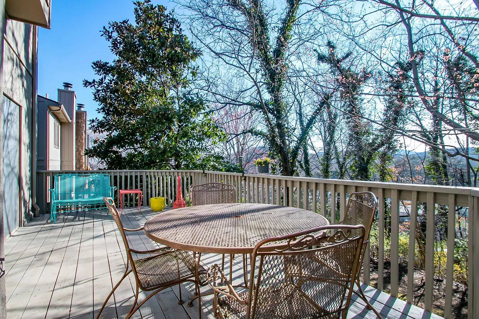 3451 Londonderry Ct — Photo 2