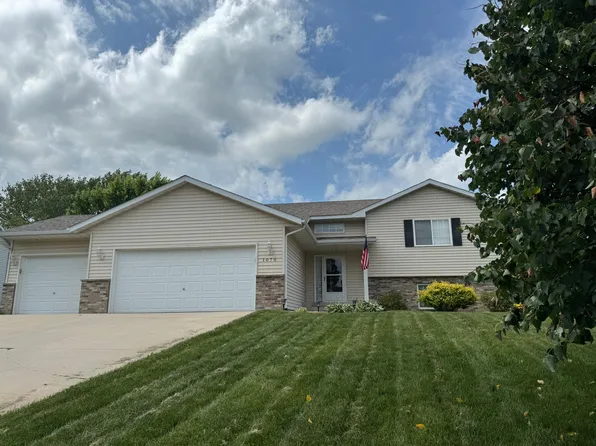 1070 20th St NE, Owatonna, MN 55060