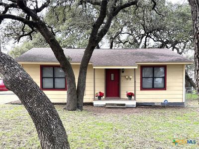 402 Hill St, Yoakum, TX, 77995