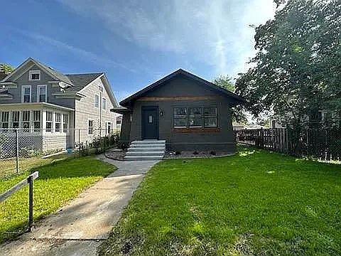 3749 5th Ave S — Photo 1