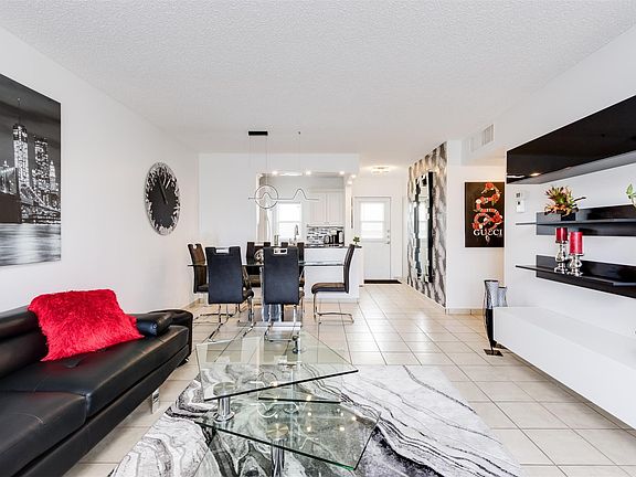 3rd image of 3501 NW 47th Avenue #512