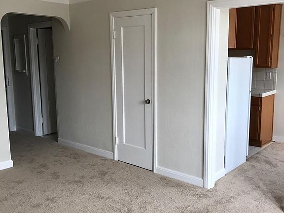 2nd image of 2905 Van Ness Ave APT 502