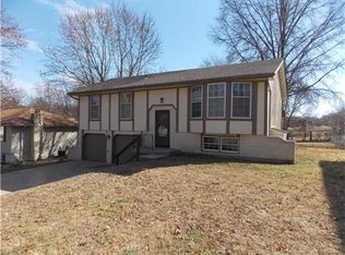 11765 Ironstone Cir, Platte City, MO 64079