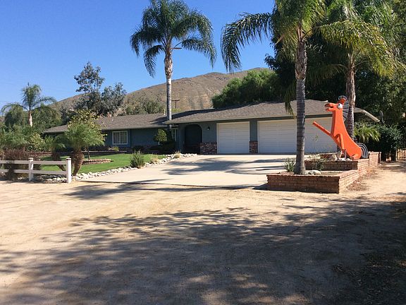 2nd image of 4175 California Ave