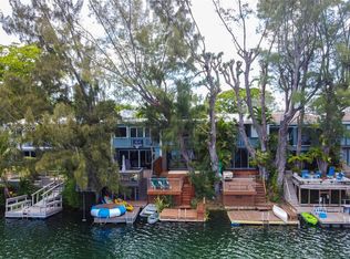 4921 SW 71st Pl, Miami, FL 33155