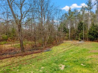 24 Beauty Hill Rd, Center Barnstead, NH 03225