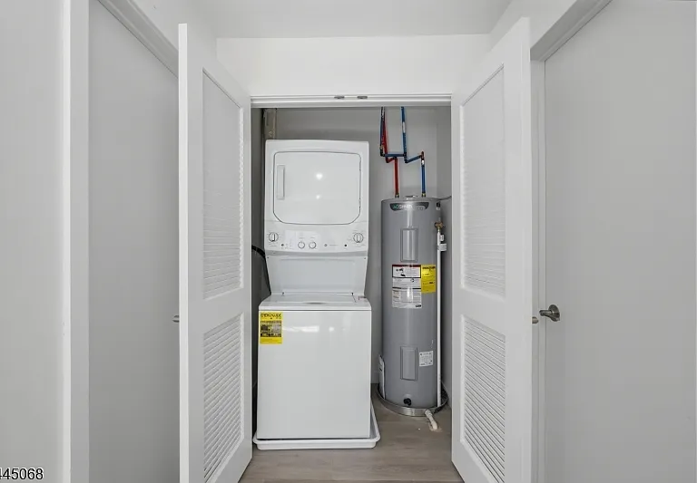566 Springfield Ave #201 — Photo 10