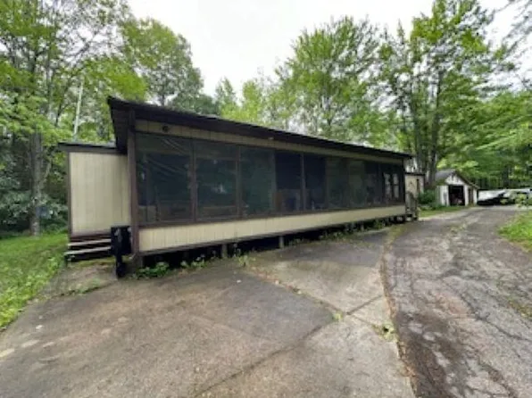 N9110 Pines Rd, Wausaukee, WI 54177