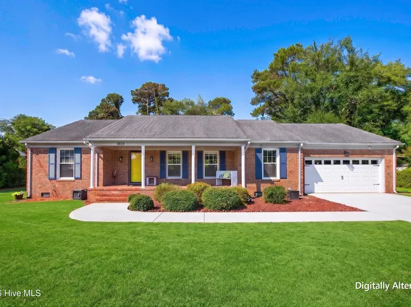 3820 Sweetbriar Road, Wilmington, NC 28403