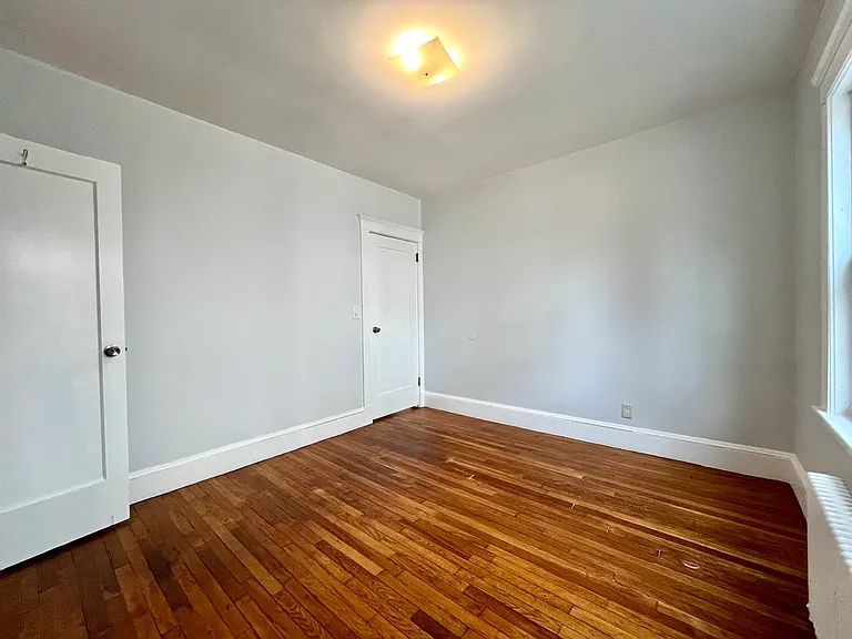 93 Pleasant St #2 — Photo 11