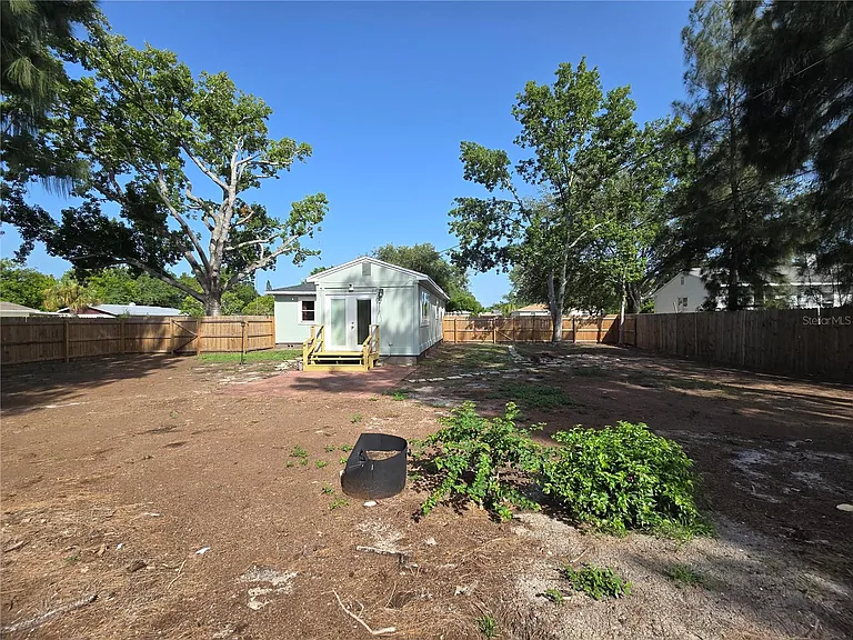 6001 Cedar St NE — Photo 42