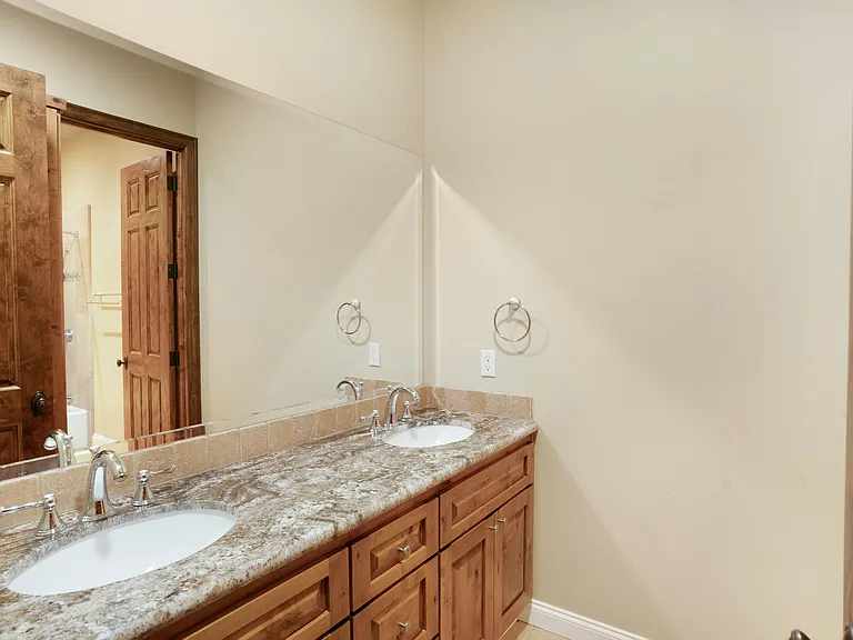 15710 Blue Crystal Trl — Photo 14