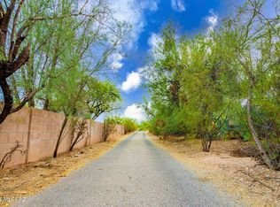 8121 E Wrightstown Rd, Tucson, AZ 85715