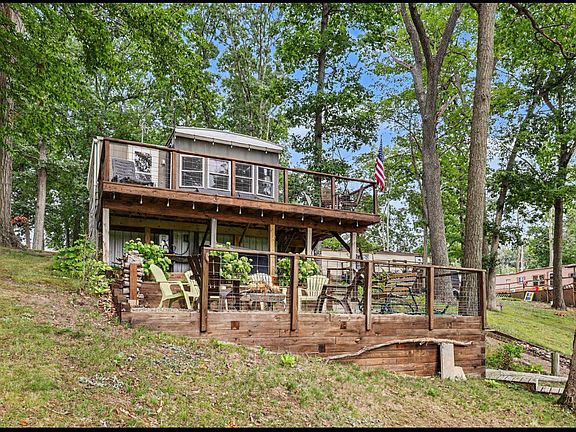 2nd image of 10613 W Briggs Rd