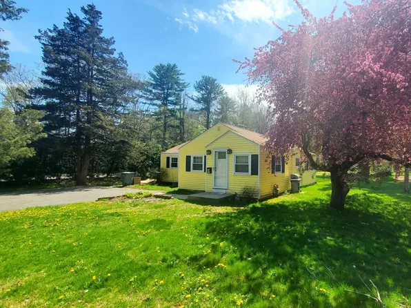 59 Northampton Ln, Plainville, CT 06062