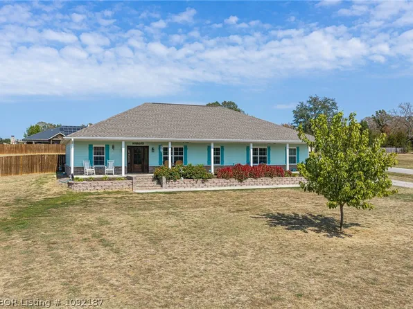 1221 Point Royal Loop, Charleston, AR 72933