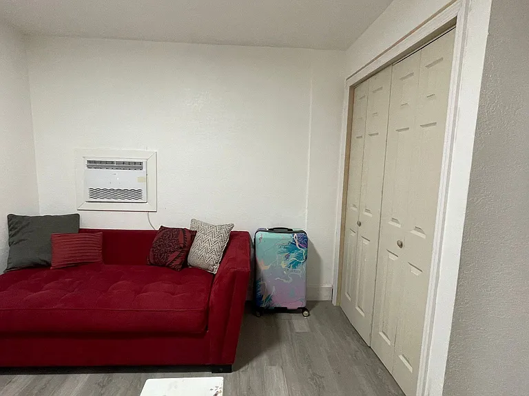 7115 Dellwood Dr #M — Photo 11