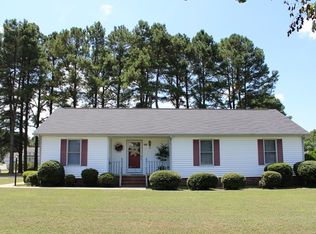 100 Hunters Creek Dr, Goldsboro, NC 27534