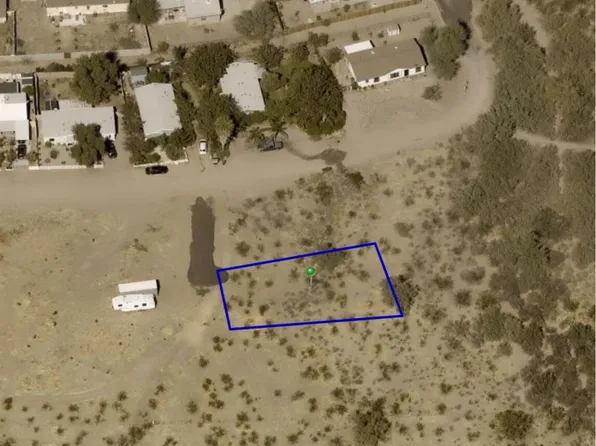 461 Cardoza Dr, Morristown, AZ 85342