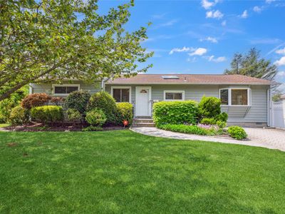 1 Brian Street, Plainview, NY, 11803