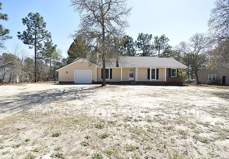 6901 Woodmark Dr — Photo 2