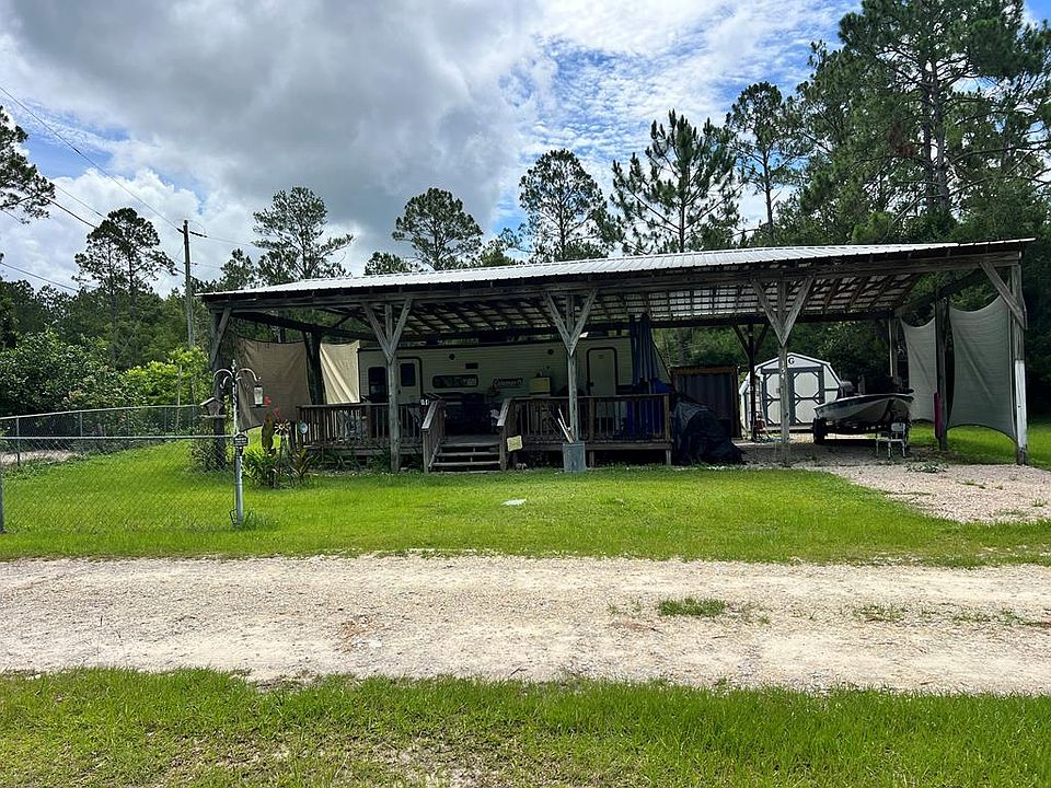 1st image of 154 Fieldcrest Ln