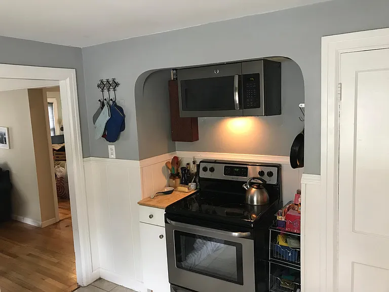 188 Summit St — Photo 4