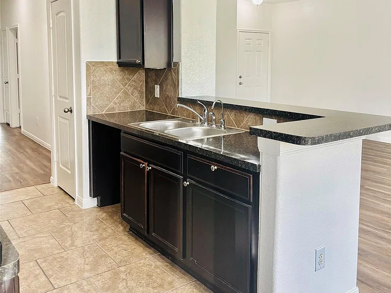 22480 Toronado Ridge Ln — Photo 15