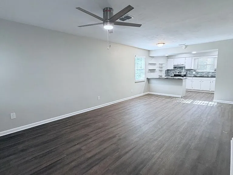 2311 Old Saint Augustine Rd — Photo 4