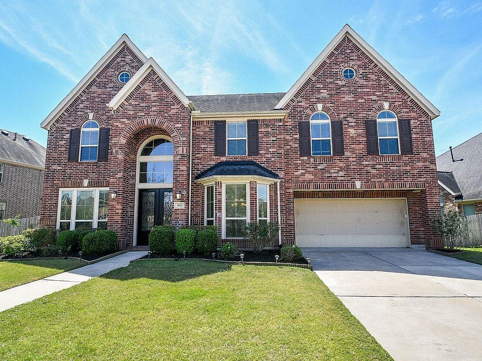 1st image of 3923 Birch Vale Ln