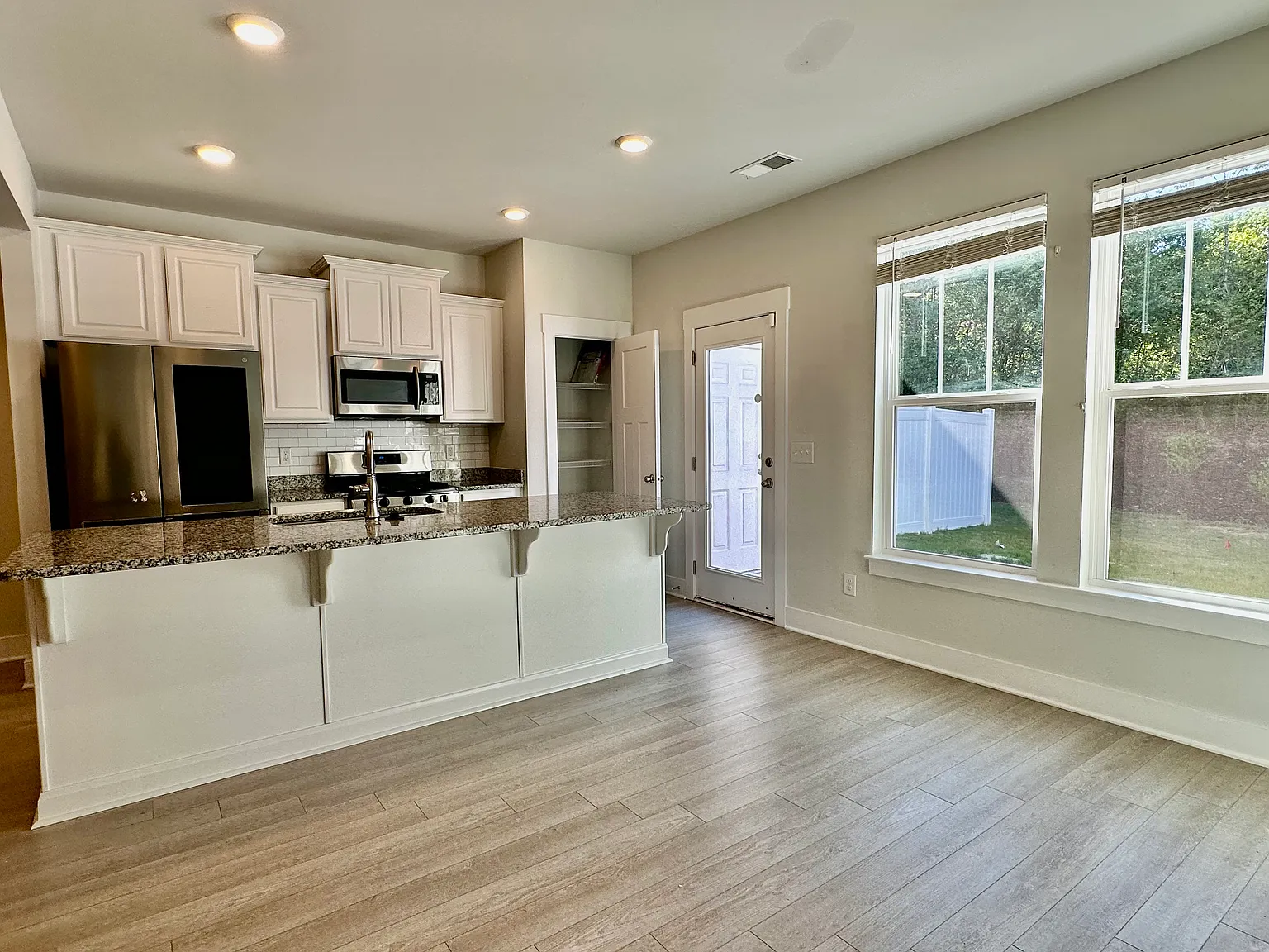 1021 Millison Pl — Photo 4