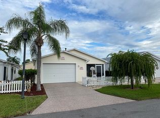 3304 Riverton Rd, The Villages, FL 32162